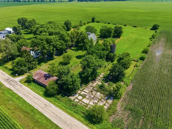 368 W 11000N RD, Manteno, IL 60950