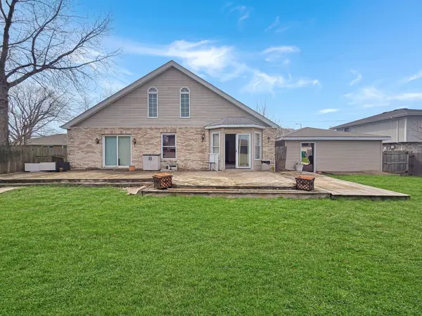 16621 84th AVE, Tinley Park, IL 60477