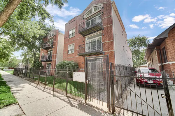 5933 W Huron ST #1S, Chicago, IL 60644
