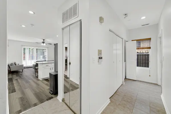 5933 W Huron ST #1S, Chicago, IL 60644