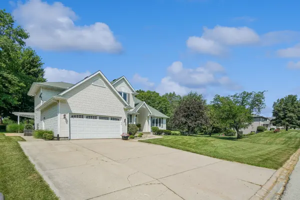 39 White Pine RD, Geneseo, IL 61254