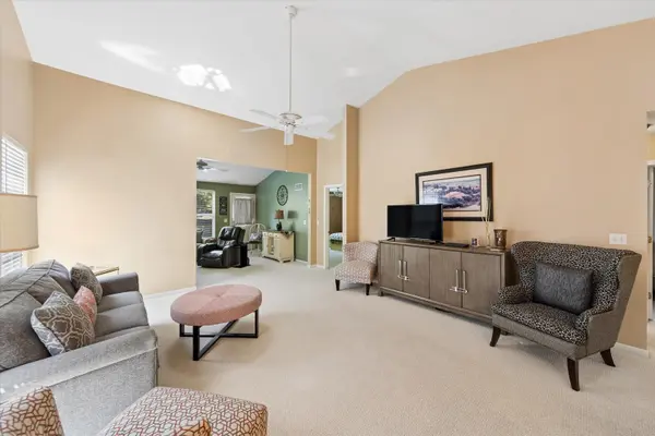 604 S Curran RD, Round Lake, IL 60073