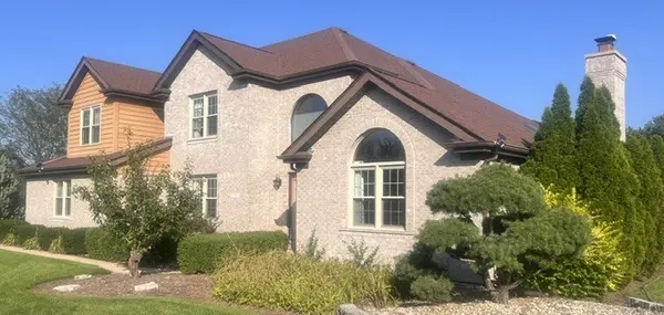 21203 Old North Church RD, Frankfort, IL 60423