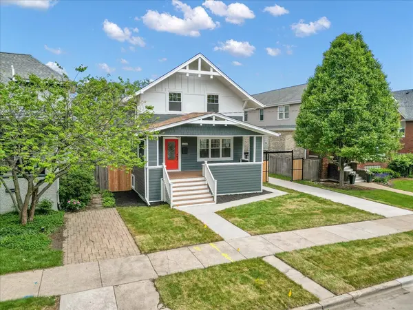 4036 W Warwick AVE, Chicago, IL 60641