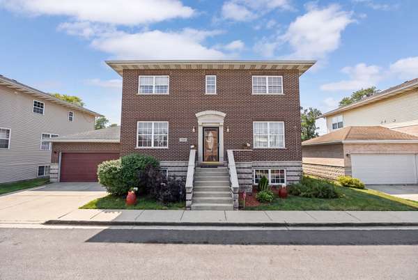 1018 Park PL, Bellwood, IL 60104