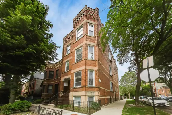 858 N Wolcott AVE #1, Chicago, IL 60622