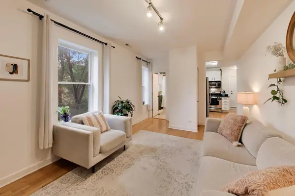 4636 N Albany AVE #2, Chicago, IL 60625