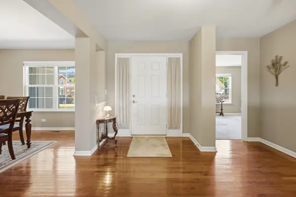 2840 Haydn ST, Woodstock, IL 60098