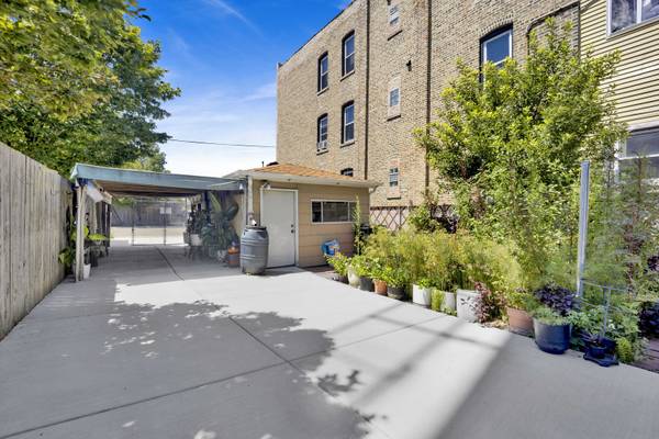 2945 N California AVE, Chicago, IL 60618