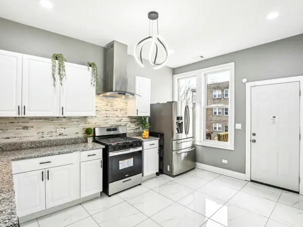 1806 S Trumbull AVE #3, Chicago, IL 60623