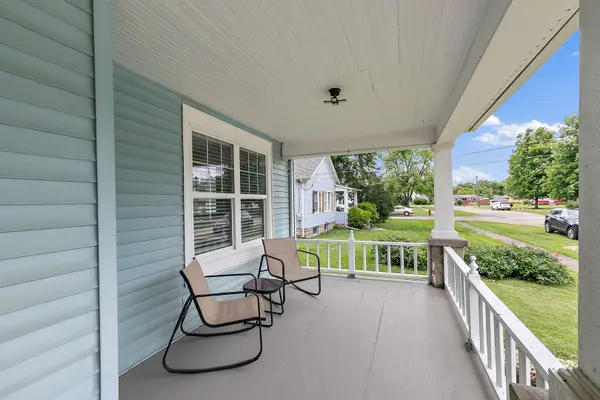 220 N Elm ST, Leland, IL 60531