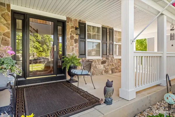 2521 Lyman LOOP, Yorkville, IL 60560