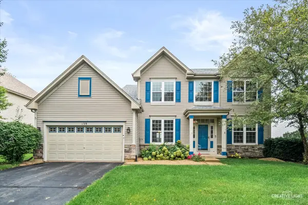 139 Oxford AVE, Sugar Grove, IL 60554