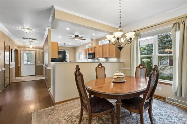 3209 Harness LN, Grayslake, IL 60030