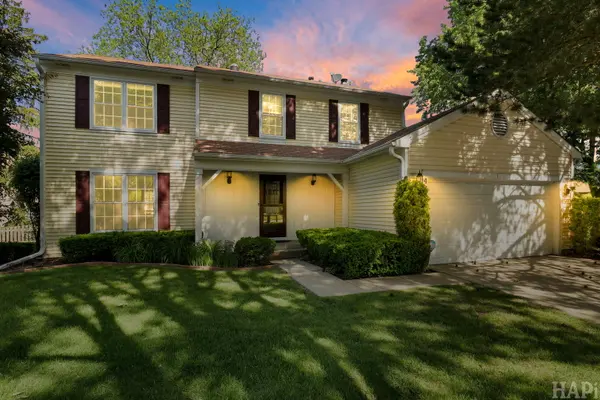 470 Highland Grove DR, Buffalo Grove, IL 60089
