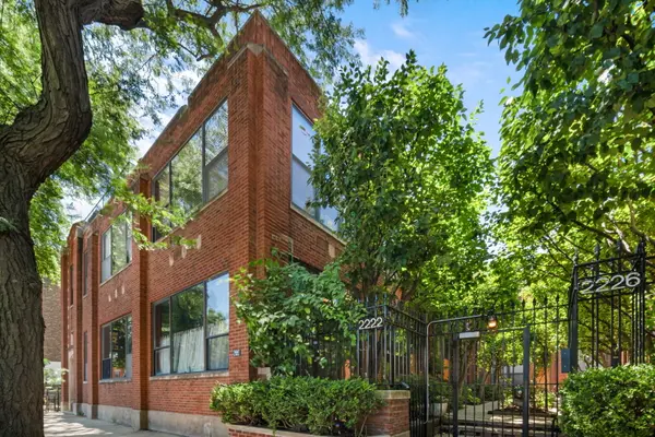 2222 N Racine AVE #14, Chicago, IL 60614
