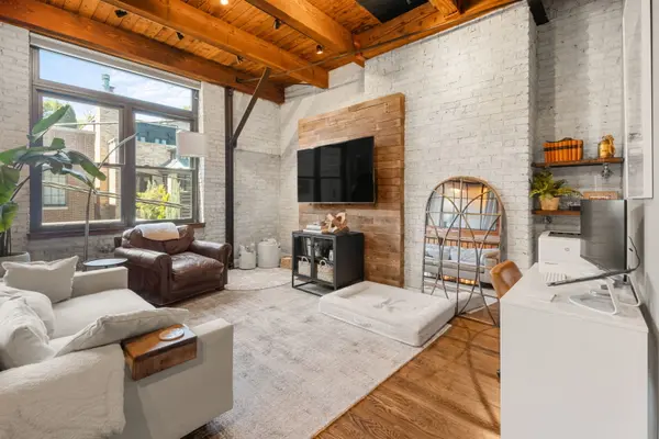 2222 N Racine AVE #14, Chicago, IL 60614
