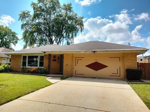 904 S Edward ST, Mount Prospect, IL 60056