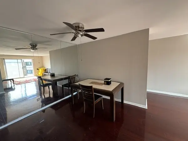 5506 LINCOLN AVE #A-525, Morton Grove, IL 60053