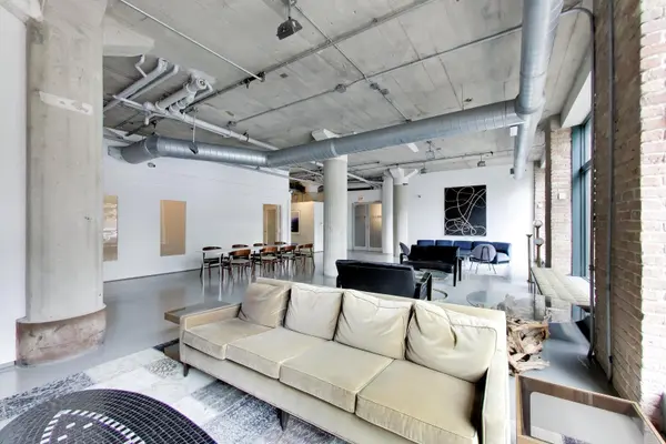 110 N PEORIA ST, Chicago, IL 60607