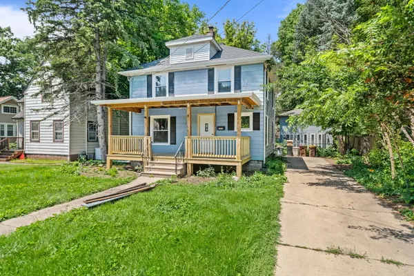1438 Jackson ST, Rockford, IL 61107