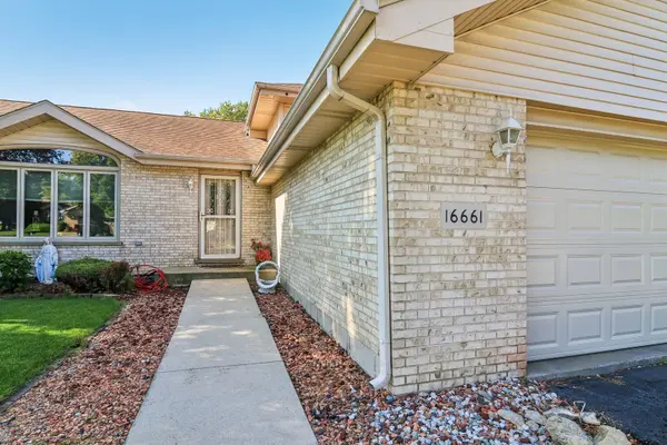 16661 W ONEIDA DR, Lockport, IL 60441