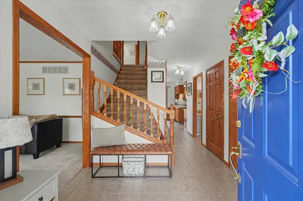 324 N Chaucer BLVD, Monticello, IL 61856