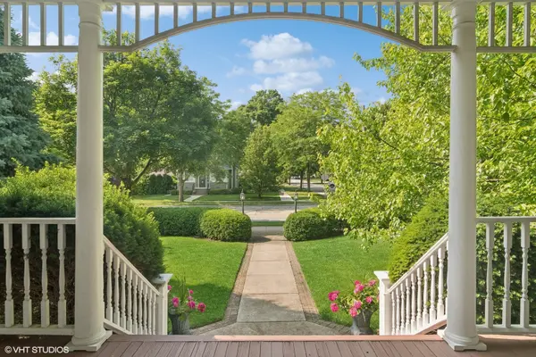 300 E Euclid AVE, Arlington Heights, IL 60004