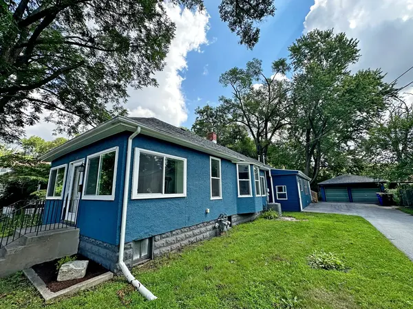 207 Schwab ST, Thornton, IL 60476