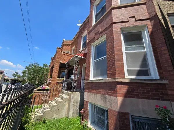 3103 N Kedzie AVE, Chicago, IL 60618