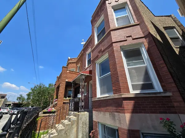 3103 N Kedzie AVE, Chicago, IL 60618