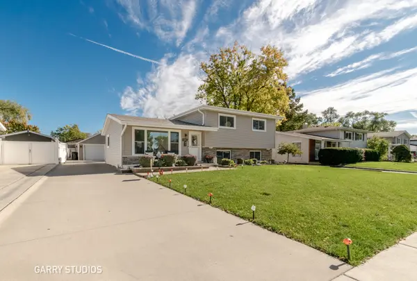 441 S Yale AVE, Addison, IL 60101