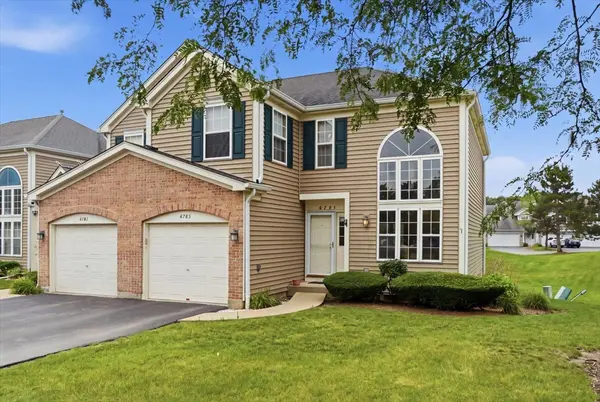 6785 Nantucket CT, Gurnee, IL 60031