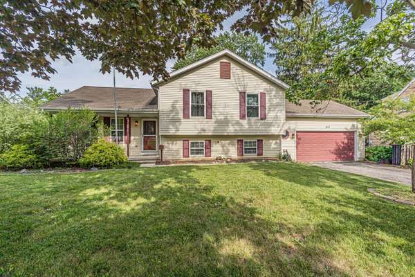 611 Parkway AVE, Antioch, IL 60002