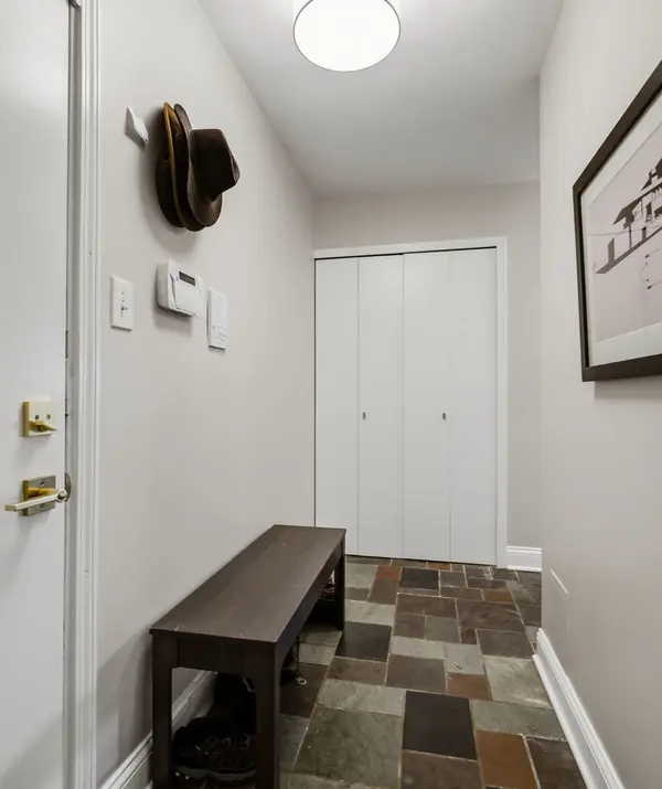 5406 S Harper AVE #502, Chicago, IL 60615