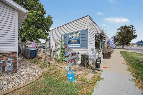 517 W Howard ST, Pontiac, IL 61764