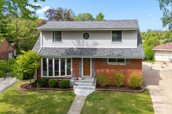 18646 Golfview AVE, Homewood, IL 60430