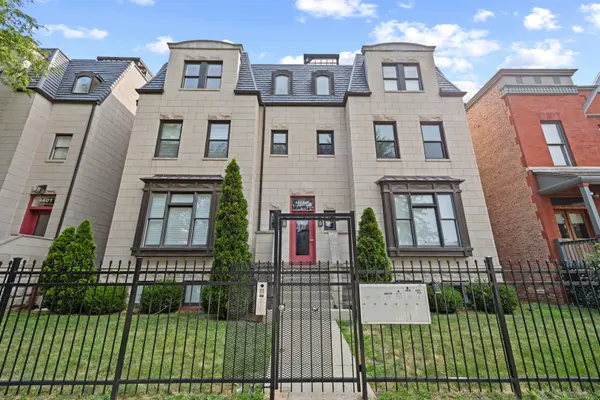 4405 S Lake Park AVE #2, Chicago, IL 60653