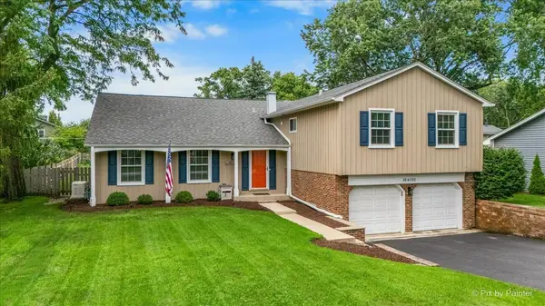 26W380 Blair ST, Winfield, IL 60190