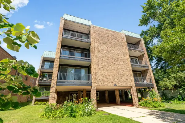 4136 N California AVE #201, Chicago, IL 60618