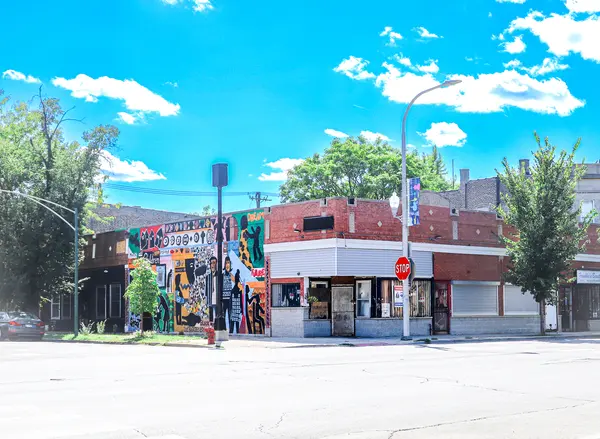 3701 W Chicago ST, Chicago, IL 60651