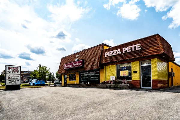 14342 S La Grange RD, Orland Park, IL 60462