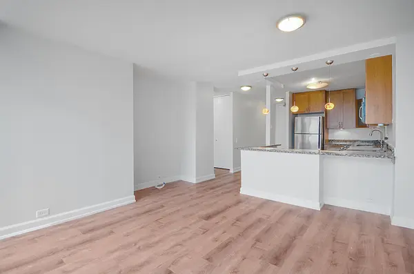 405 N WABASH AVE #1401, Chicago, IL 60611