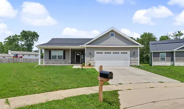 707 N Abbey RD, Urbana, IL 61802