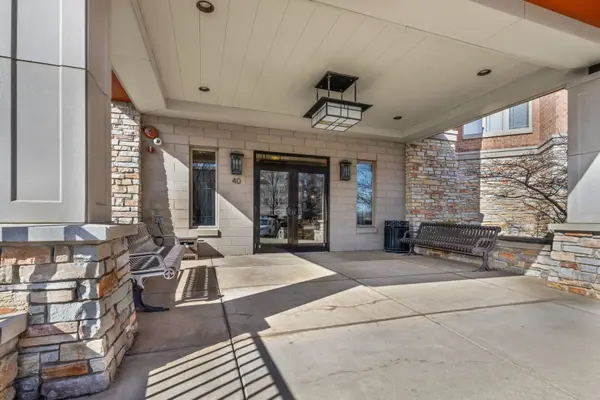 40 PRAIRIE PARK DR #608, Wheeling, IL 60090