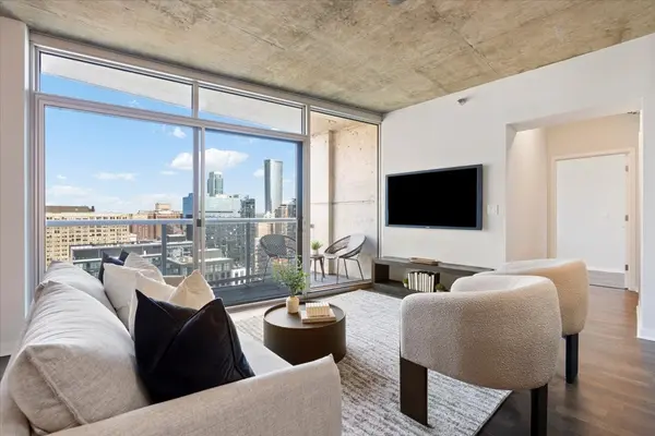 611 S Wells ST #2709, Chicago, IL 60607