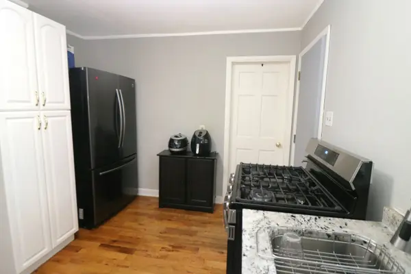 3116 Cedar TER, Island Lake, IL 60042