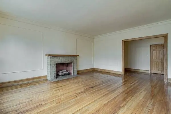 1350 E Hyde Park BLVD #2E, Chicago, IL 60615