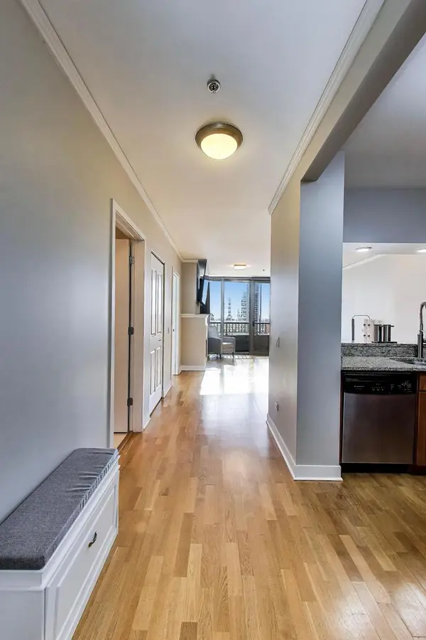 200 N Jefferson ST #2407, Chicago, IL 60661
