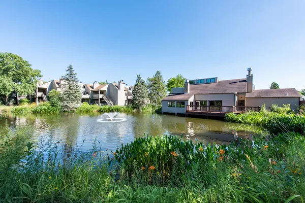 3310 Berwyn AVE #222, North Chicago, IL 60064